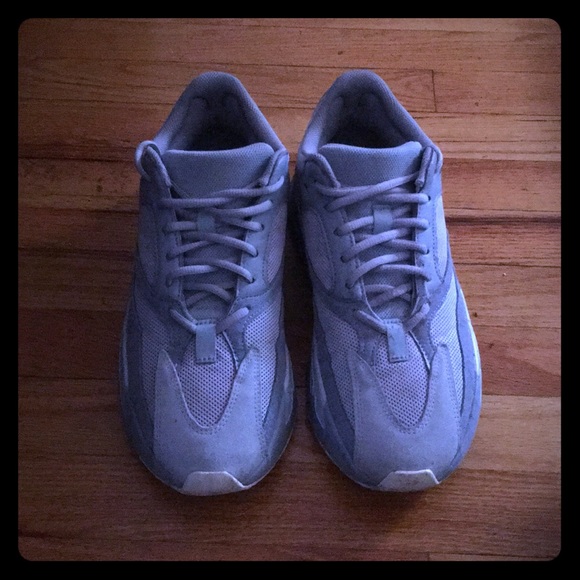 Yeezy Other - Yezzy boost 700s
